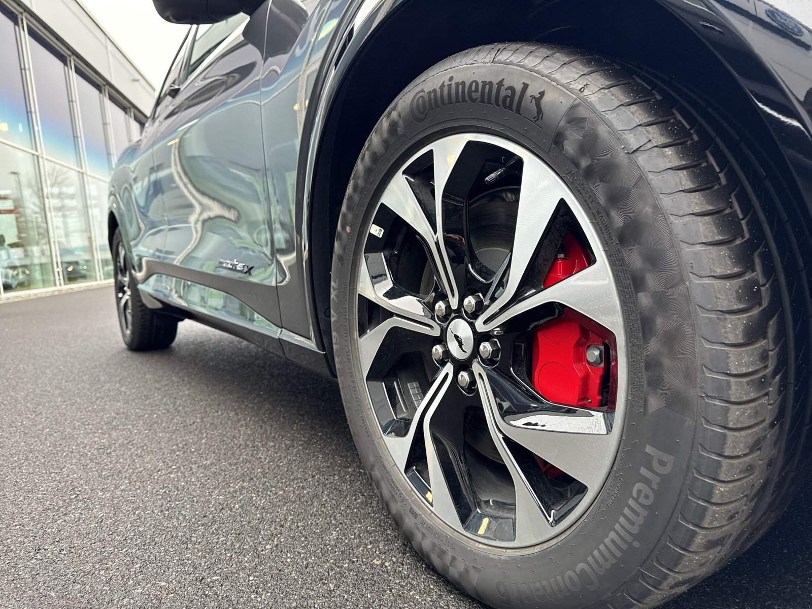 Fahrzeugabbildung Ford Mustang Mach-E Premium