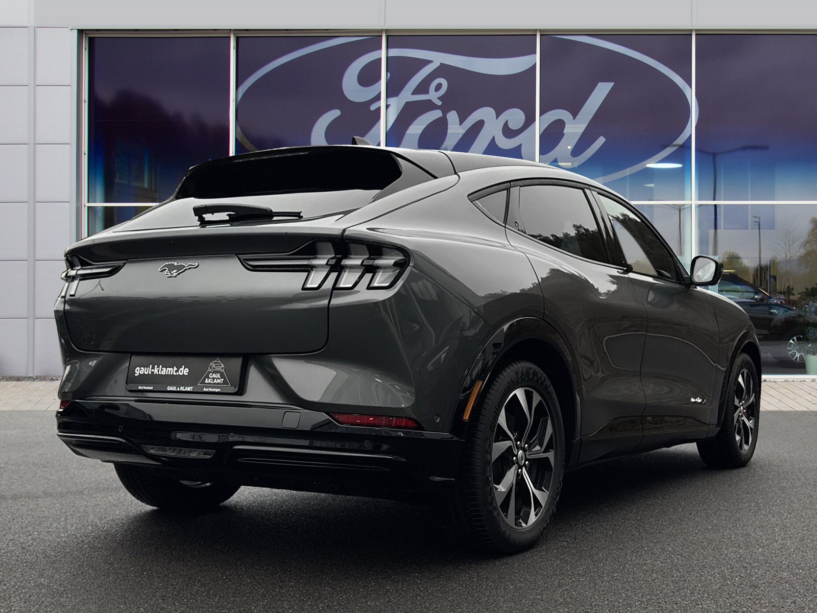 Fahrzeugabbildung Ford Mustang Mach-E Premium