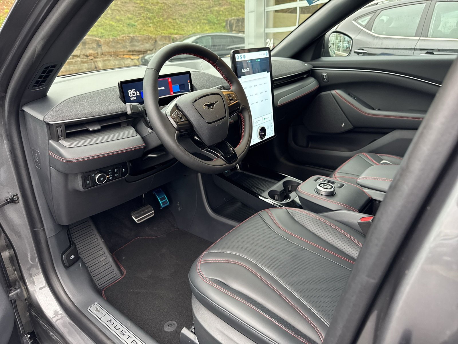 Fahrzeugabbildung Ford Mustang Mach-E Premium