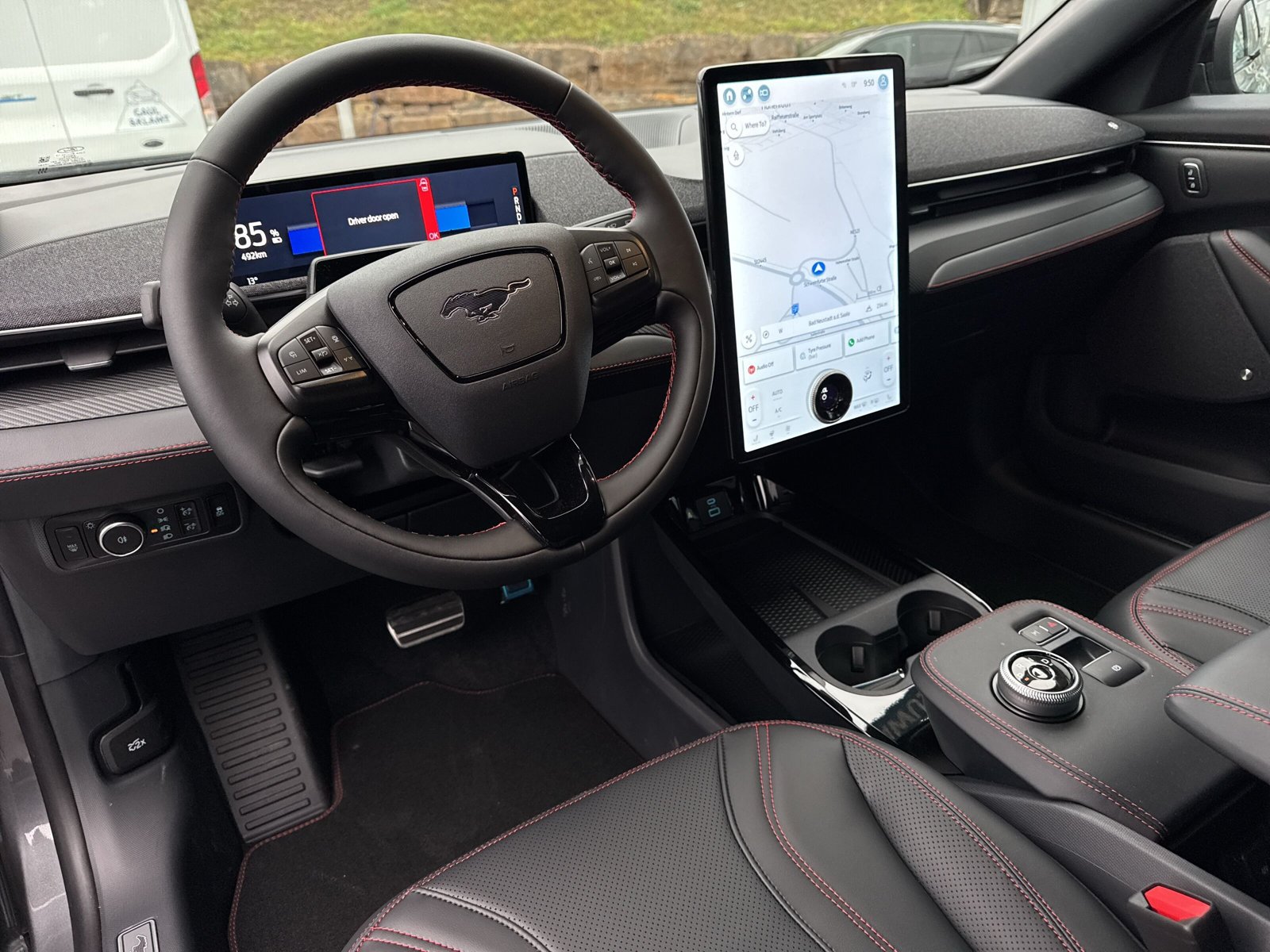Fahrzeugabbildung Ford Mustang Mach-E Premium