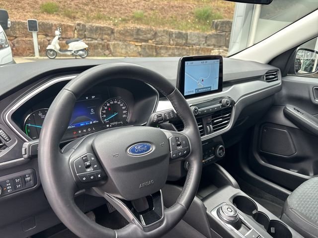 Fahrzeugabbildung Ford Kuga 2.5 PHEV Cool & Connect #AHK #Ganzjahresrei Cool & Connect #AHK #Ganzjahresreifen