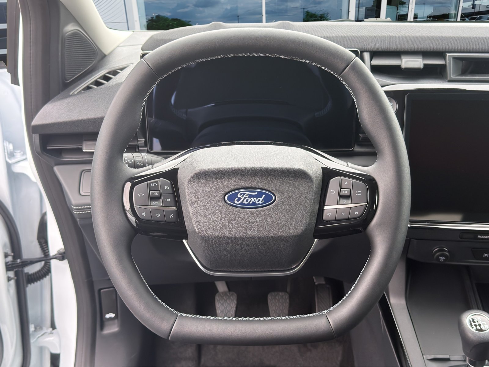 Fahrzeugabbildung Ford Puma EcoBoost Titanium #Winterpaket