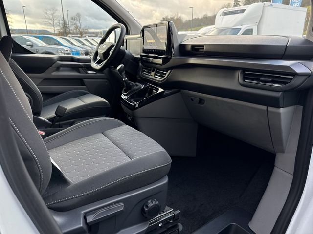 Fahrzeugabbildung Ford Tourneo Custom 320 L1 Nugget Titanium #Standheizung