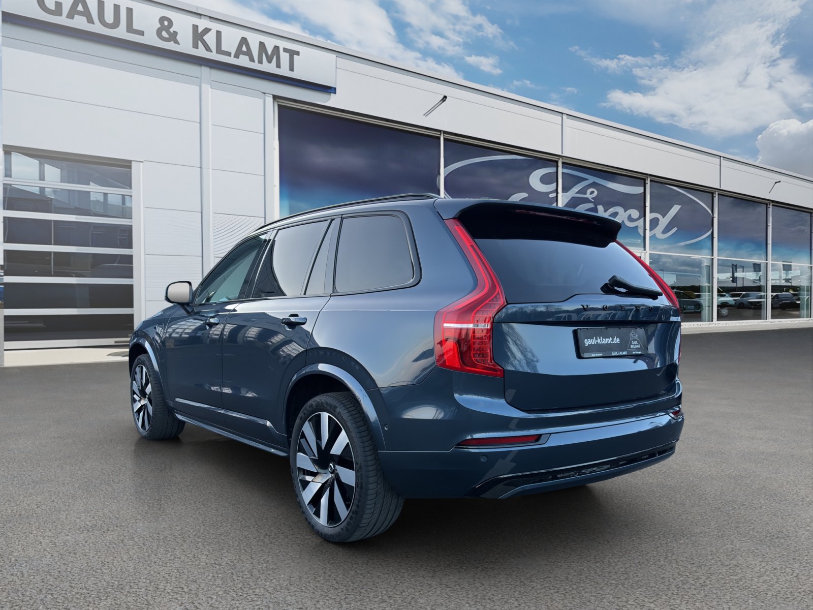 Fahrzeugabbildung Volvo XC 90 Ultimate Dark Recharge Plug-In Hybrid AWD