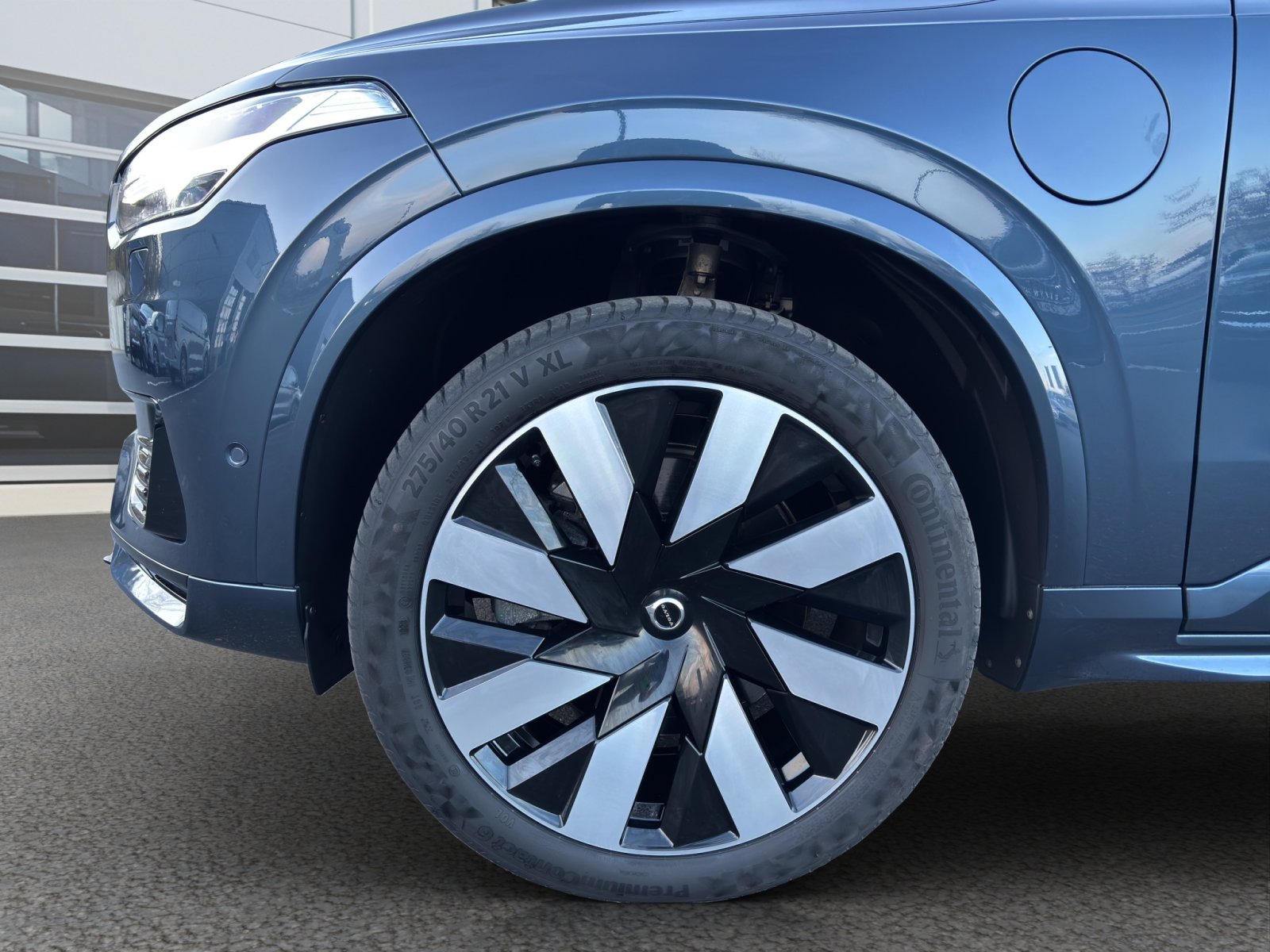 Fahrzeugabbildung Volvo XC 90 Ultimate Dark Recharge Plug-In Hybrid AWD