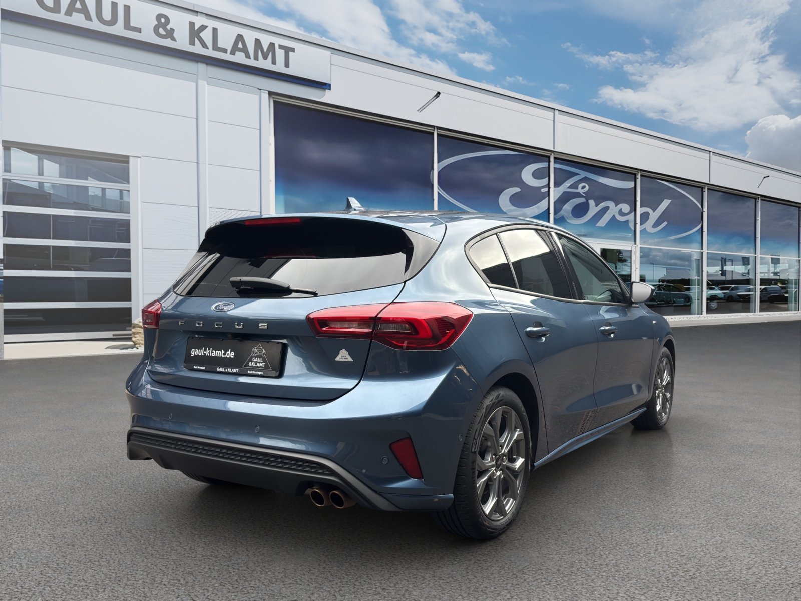 Fahrzeugabbildung Ford Focus 1.0 Ecoboost ST-Line #Winterpaket #Fahrassistenz-Paket 2