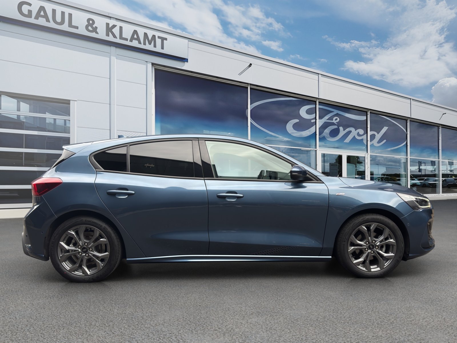 Fahrzeugabbildung Ford Focus 1.0 Ecoboost ST-Line #Winterpaket #Fahrassistenz-Paket 2