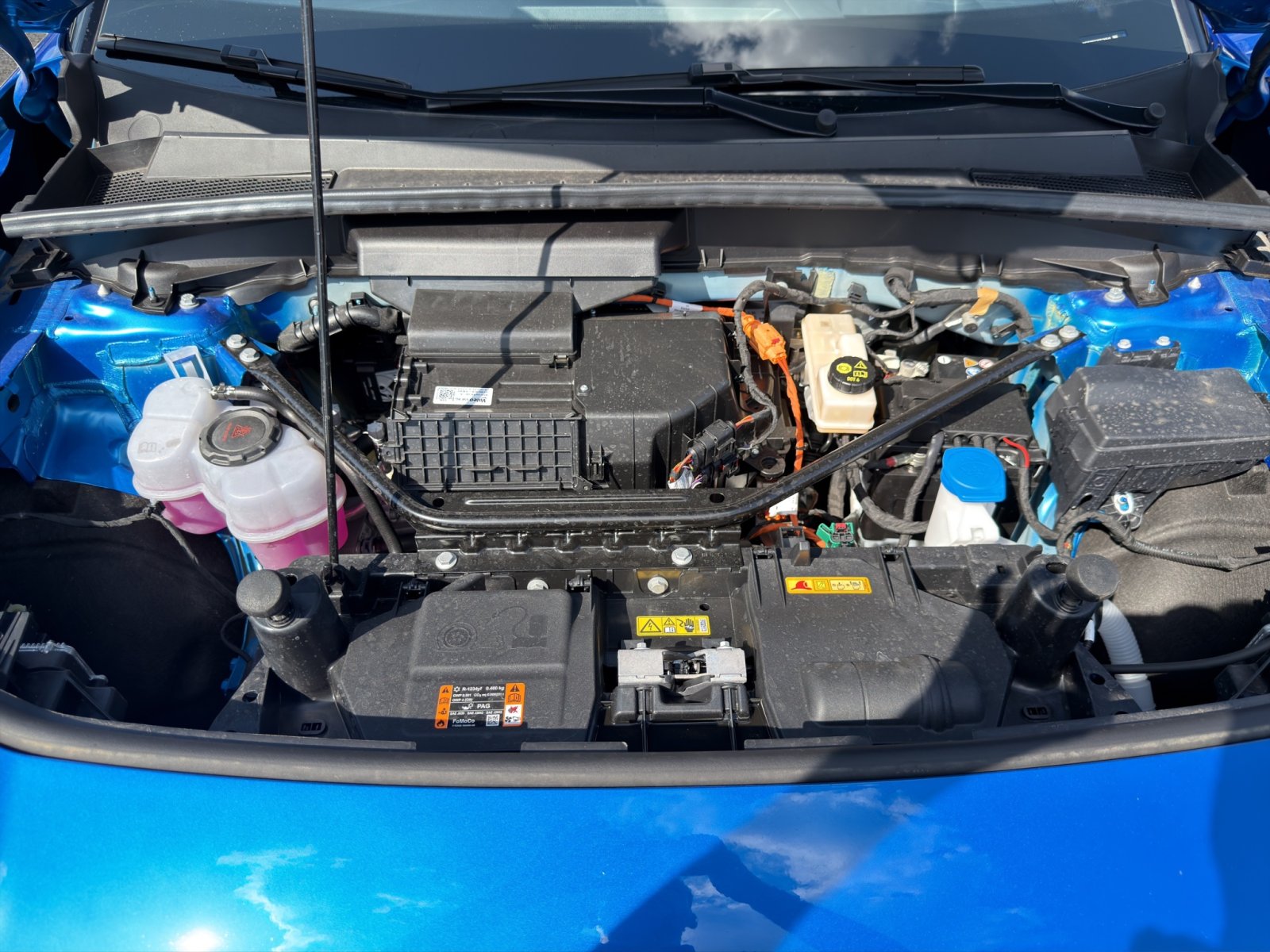 Fahrzeugabbildung Ford Explorer BEV 210 kW Premium #HeadUp #Navi #Panoramadach