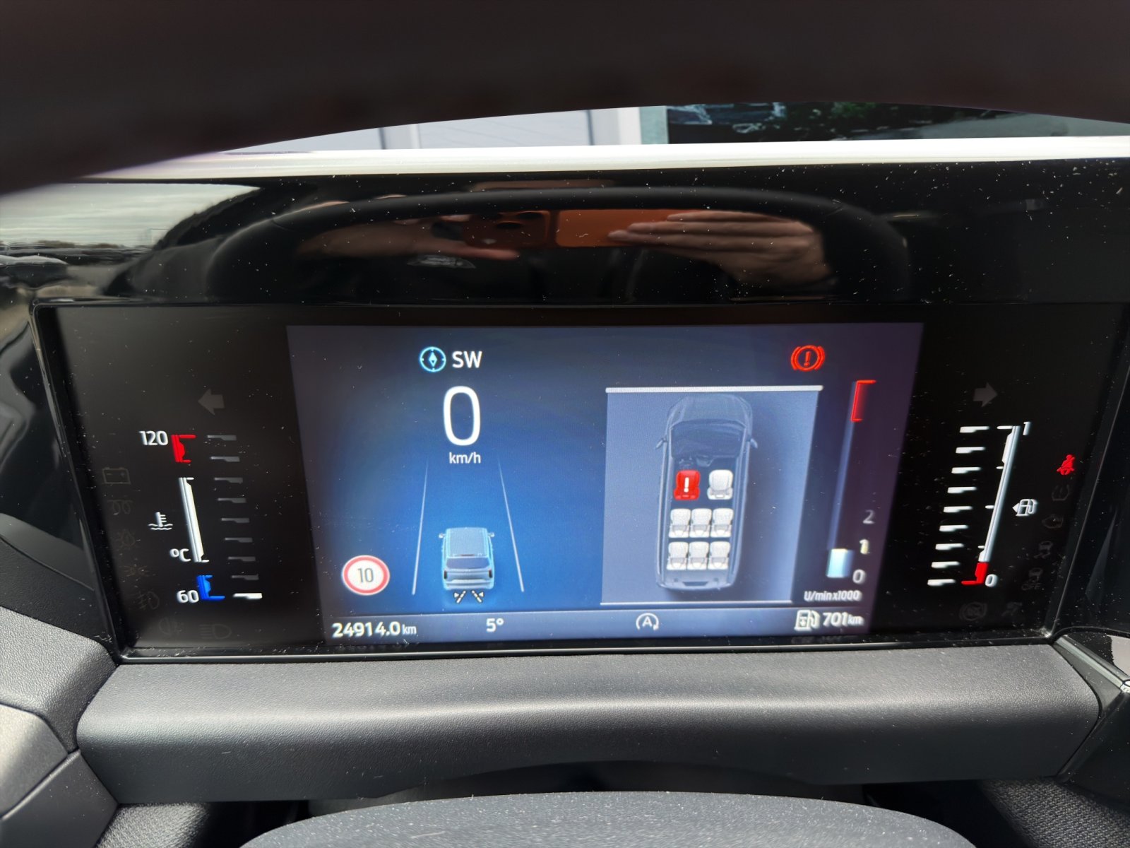 Fahrzeugabbildung Ford Tourneo Custom 320 L1 Tourneo Trend FWD
