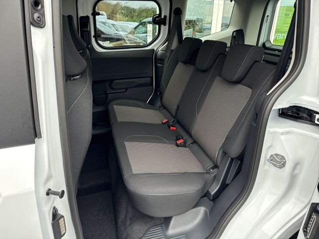 Fahrzeugabbildung Ford Tourneo Courier 1.0 Ecoboost Trend #Klima