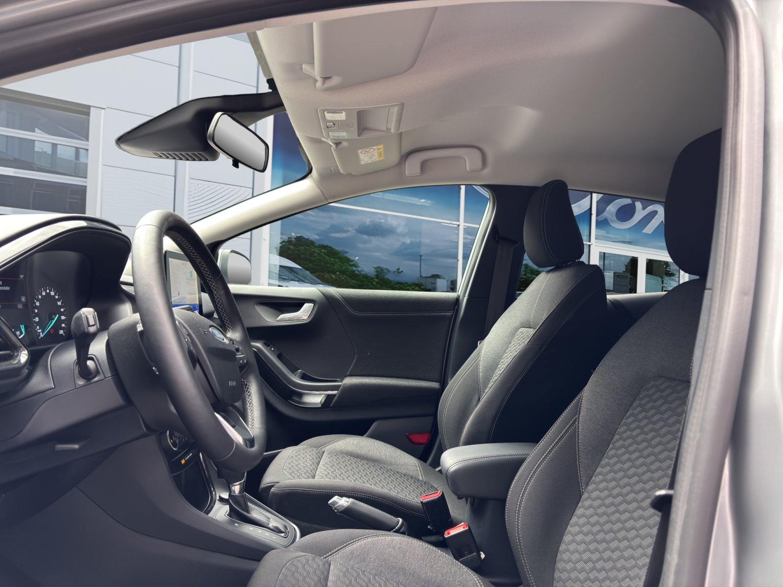Fahrzeugabbildung Ford Puma 1.0l Titanium Design #RFK #Winterpaket #Park-Assist