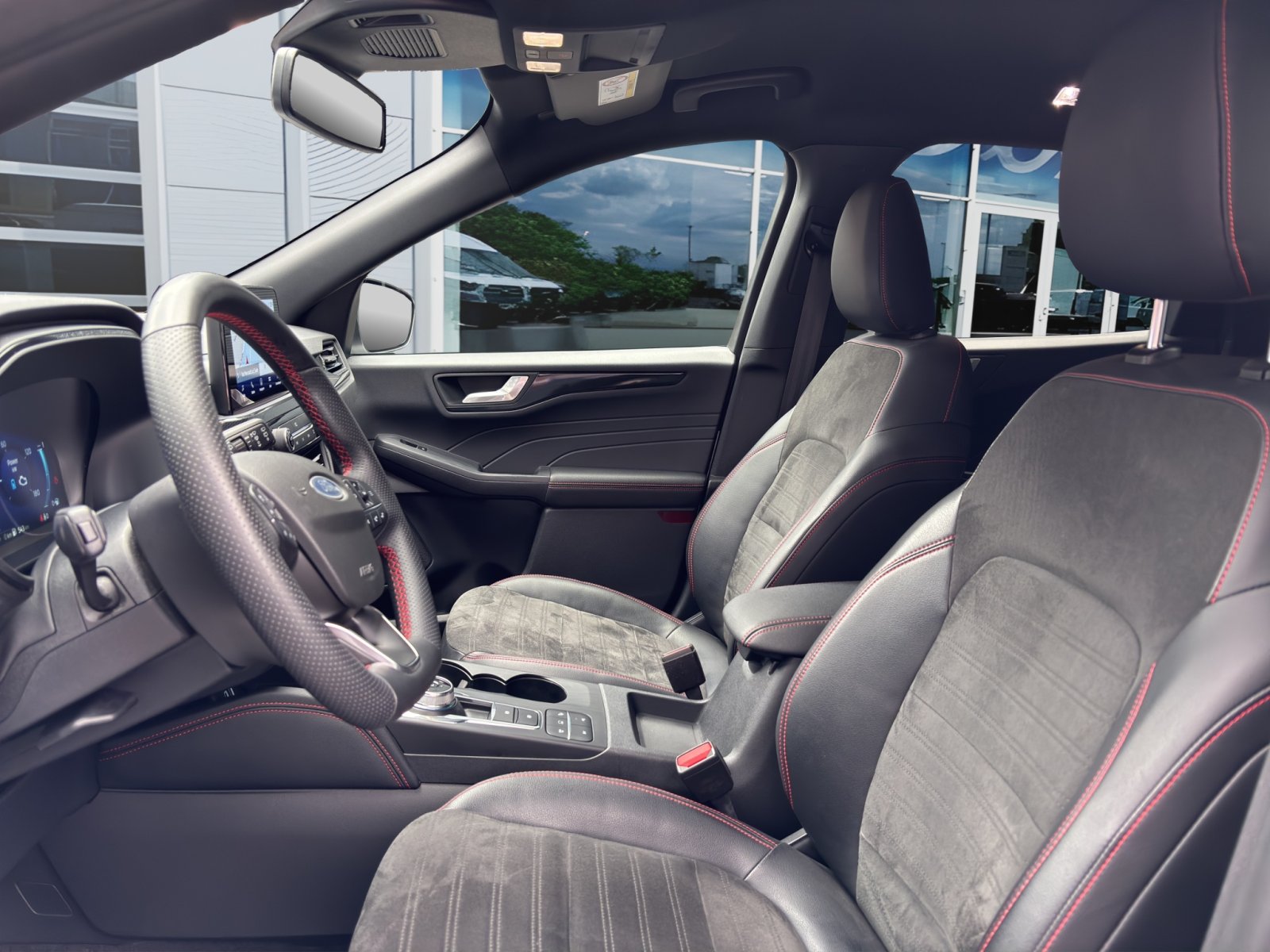 Fahrzeugabbildung Ford Kuga 2.5 PHEV Plug-In Hybrid ST-Line X #Winterpaket #Rückfahrkamera