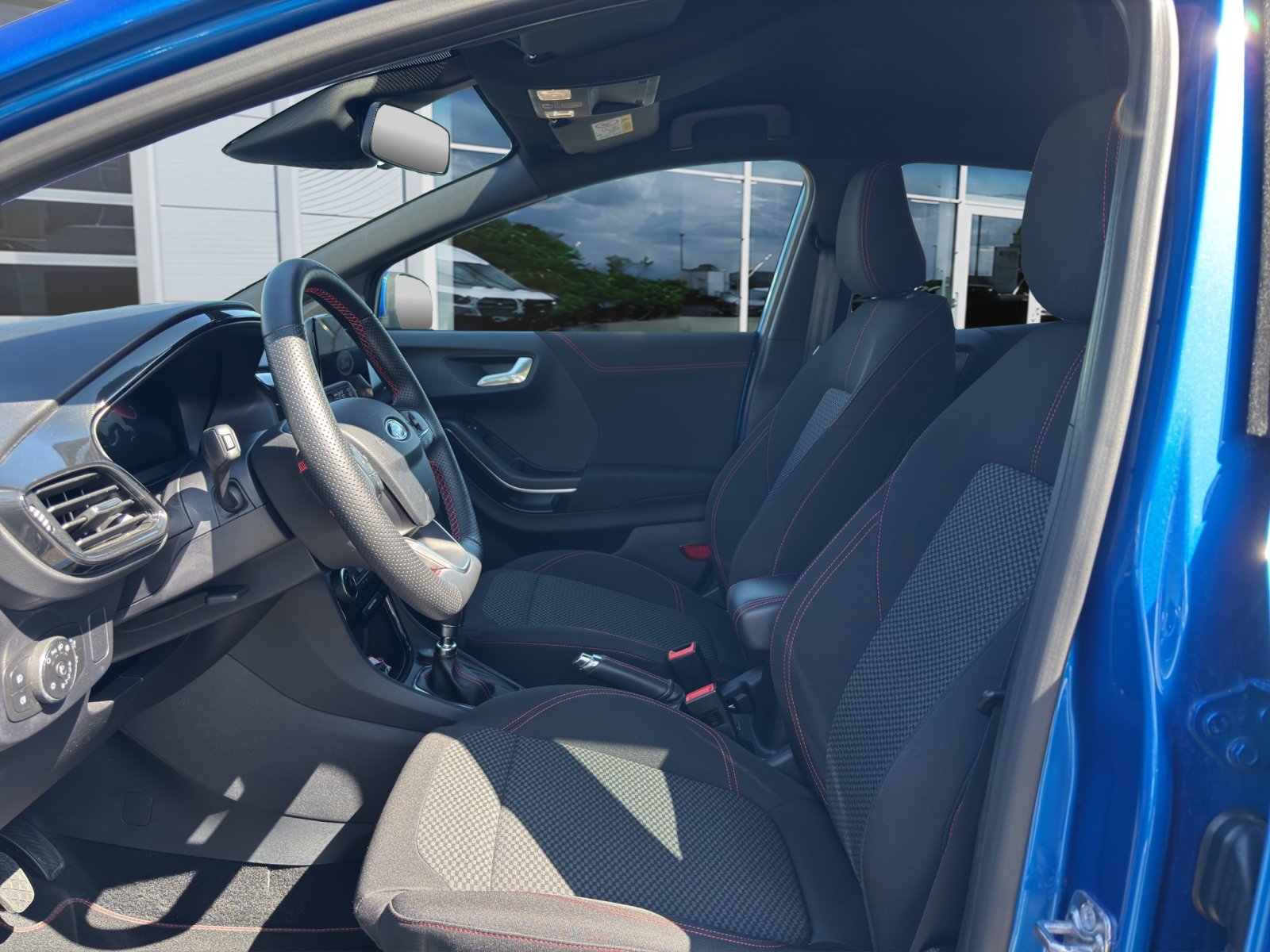 Fahrzeugabbildung Ford Puma 1,0l 92 kW ST-Line #Navi #Winterpaket