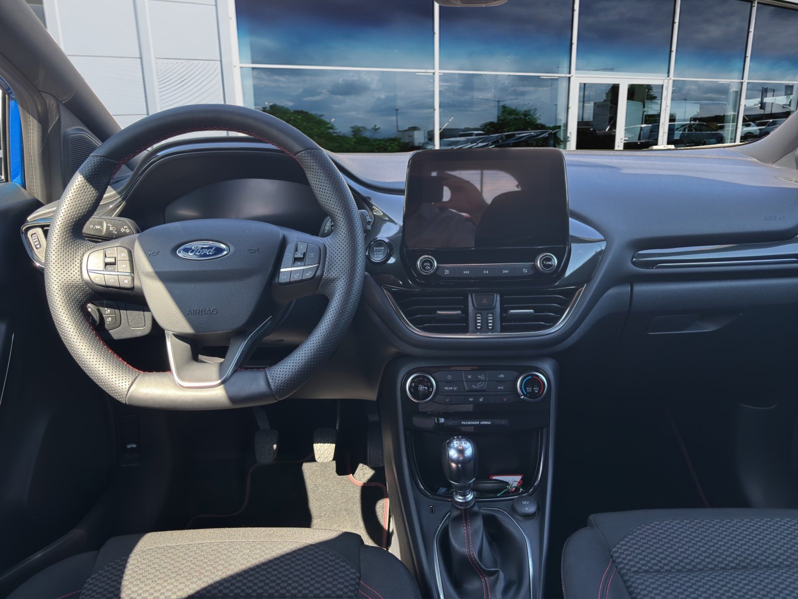 Fahrzeugabbildung Ford Puma 1,0l 92 kW ST-Line #Navi #Winterpaket