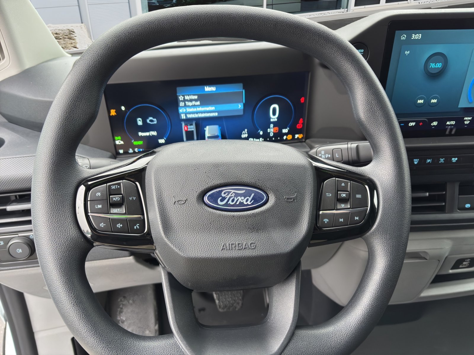 Fahrzeugabbildung Ford Transit Custom 320 L1 Trend FWD Plug-in Hybrid