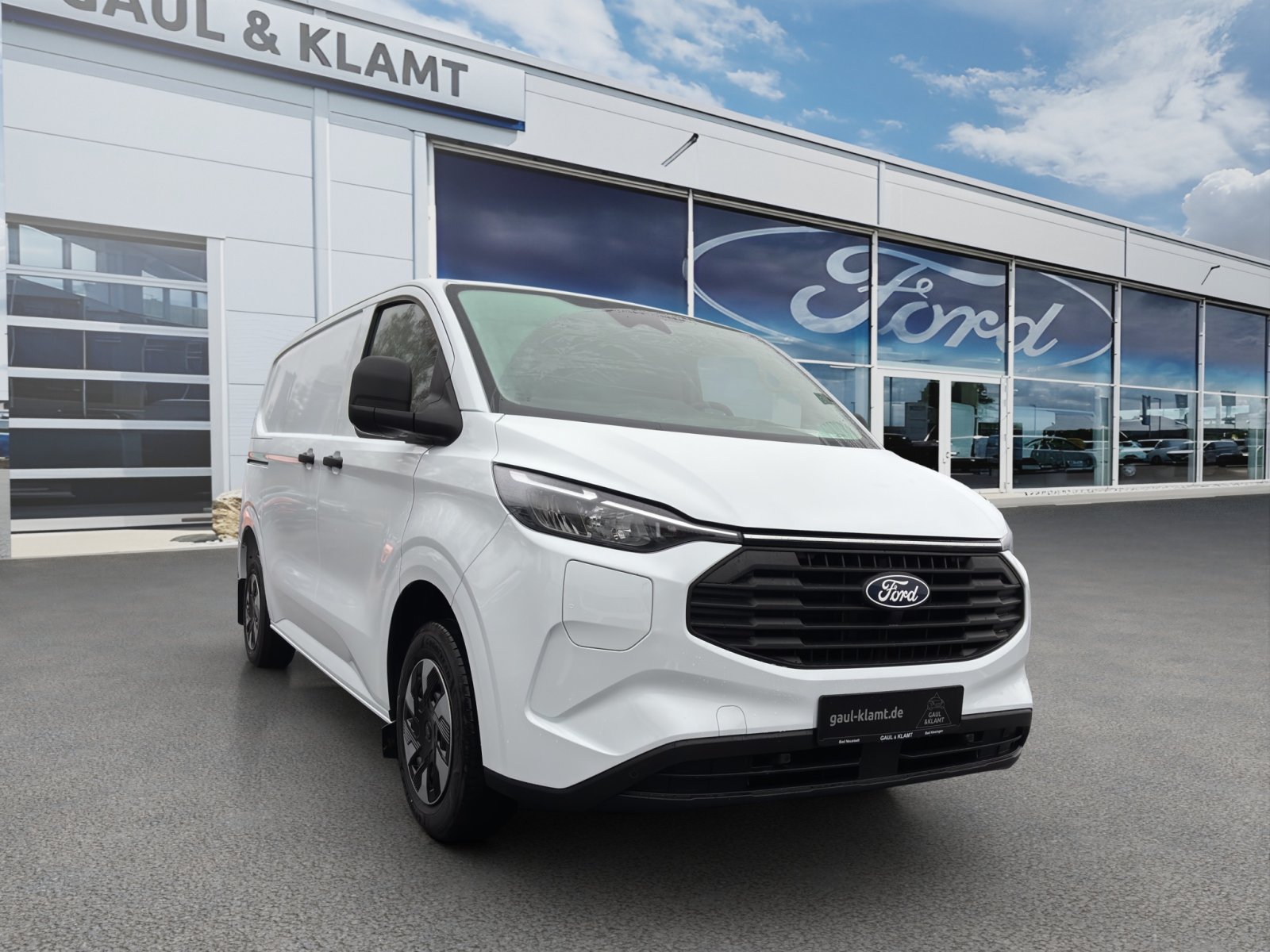 Fahrzeugabbildung Ford Transit Custom 320 L1 Trend FWD Plug-in Hybrid