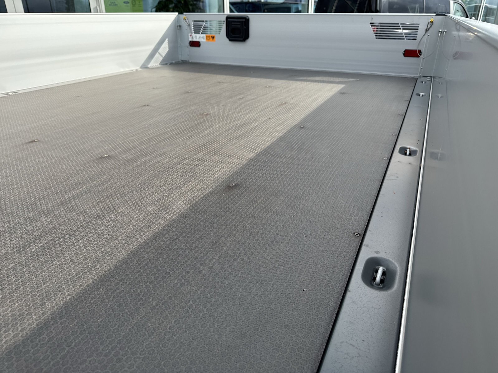 Fahrzeugabbildung Ford Transit 350 L3 Einzelkabine Trend Pritsche