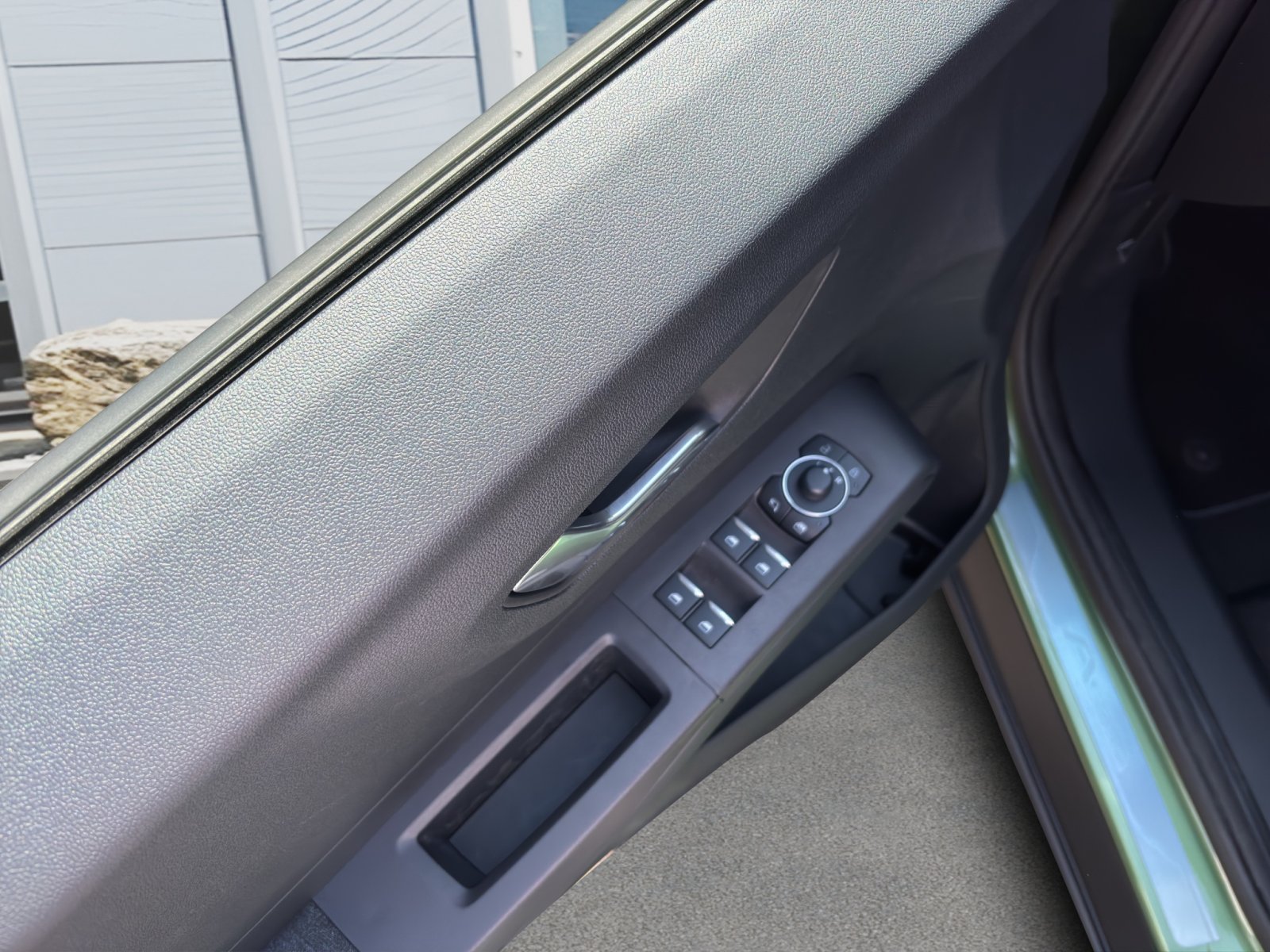 Fahrzeugabbildung Ford Tourneo Courier eMotor BEV Active