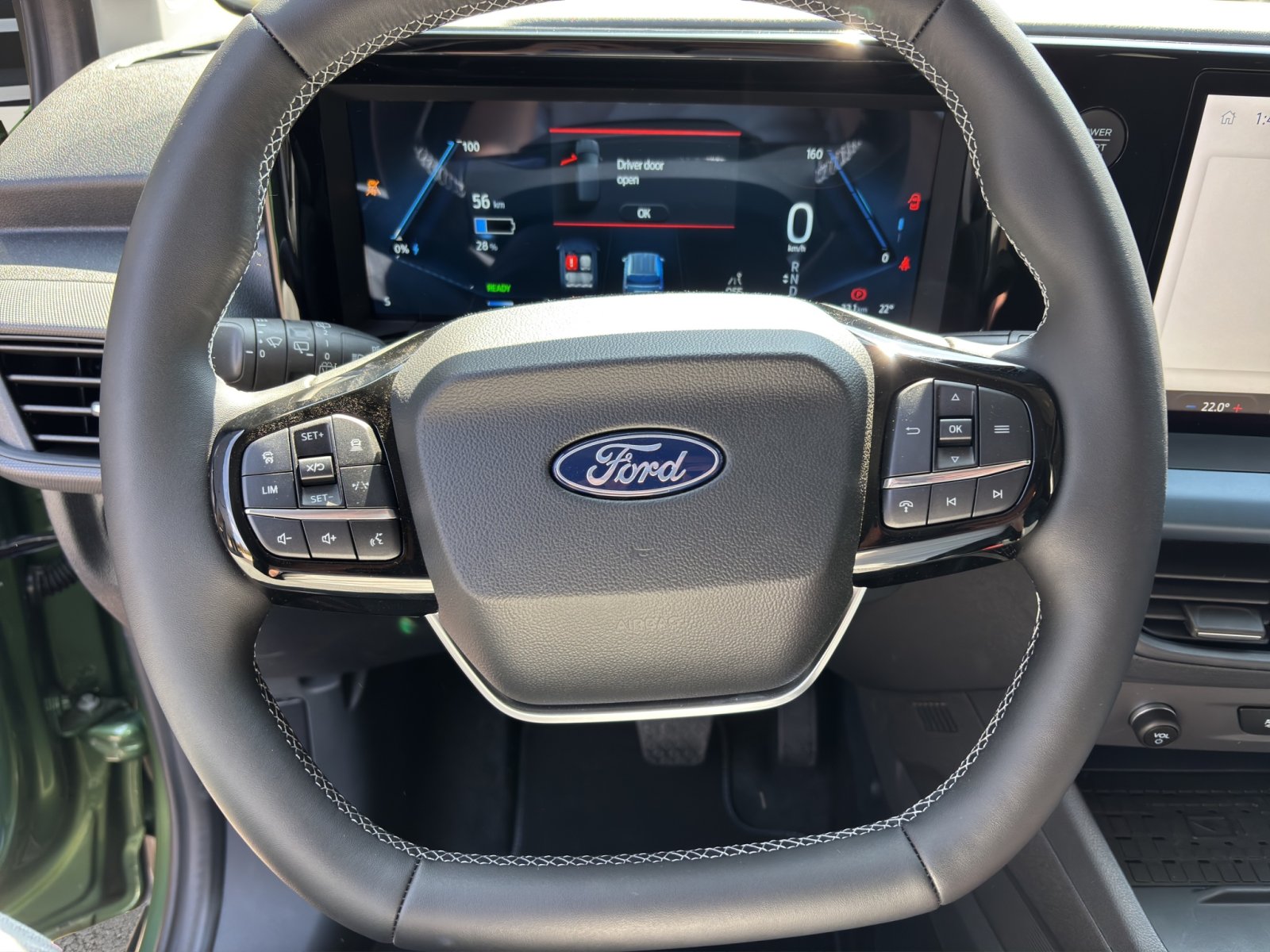 Fahrzeugabbildung Ford Tourneo Courier eMotor BEV Active