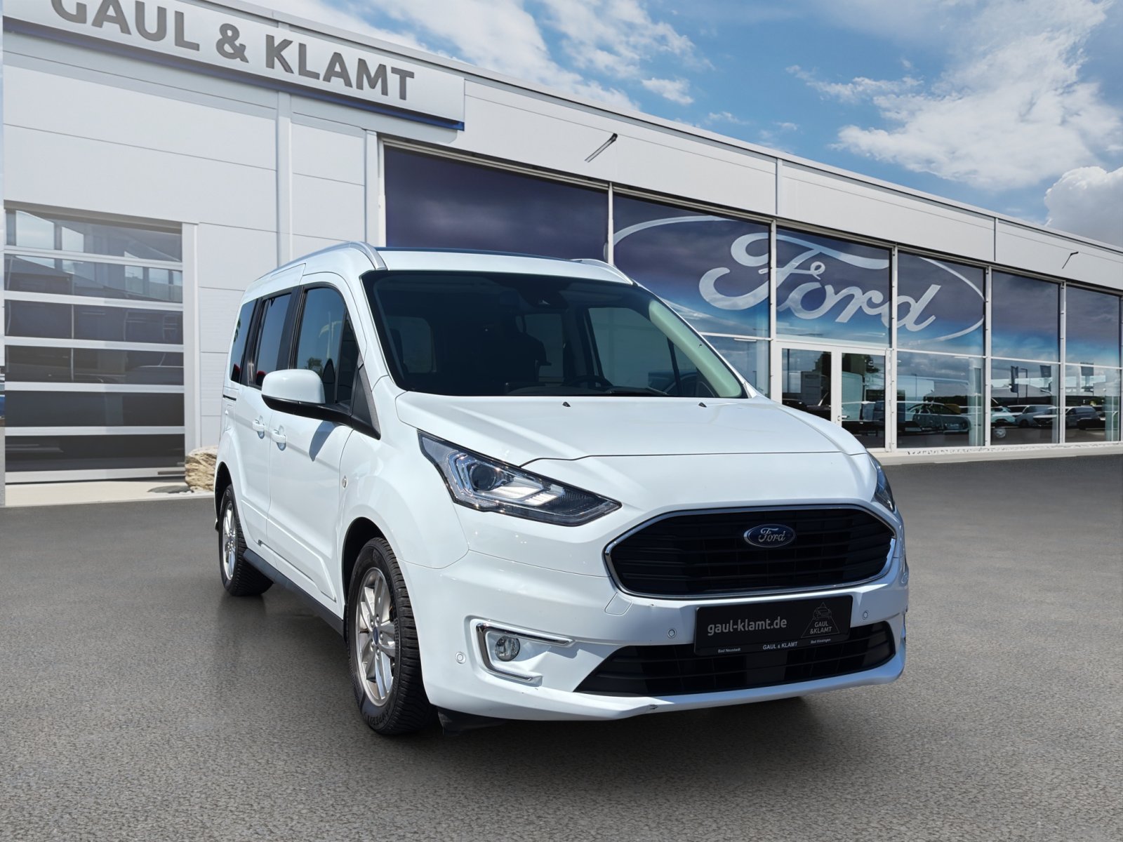 Fahrzeugabbildung Ford Tourneo Connect Titanium