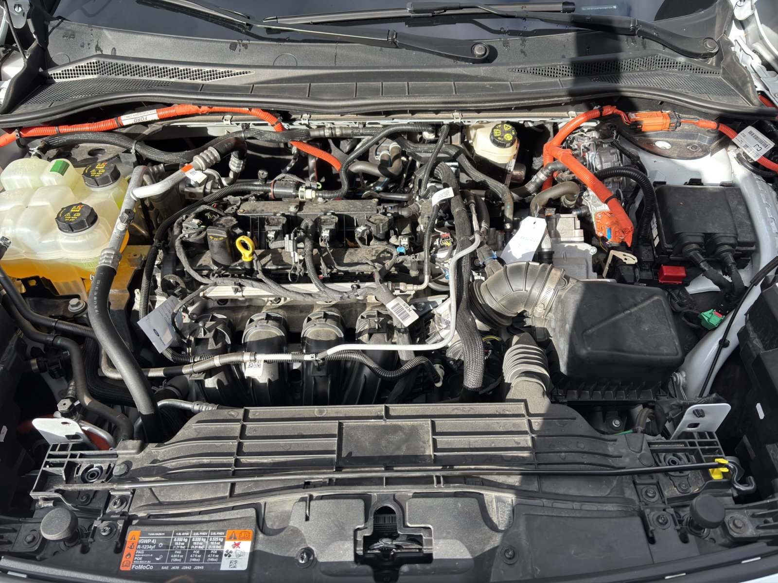 Fahrzeugabbildung Ford Kuga Plug-In Hybrid Titanium #AHK