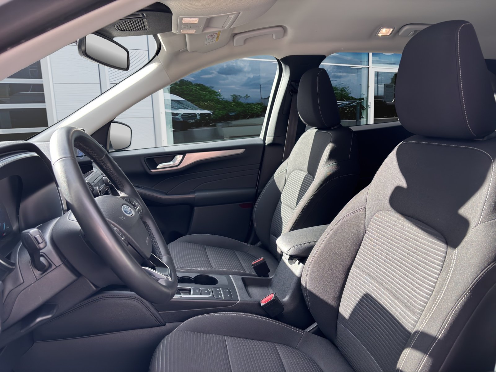 Fahrzeugabbildung Ford Kuga Plug-In Hybrid Titanium #AHK