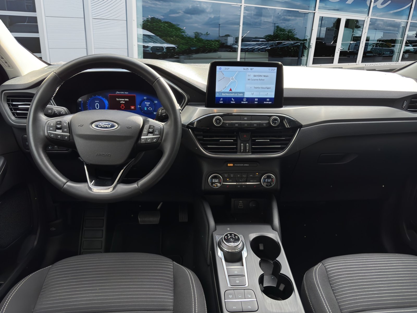 Fahrzeugabbildung Ford Kuga Plug-In Hybrid Titanium #AHK