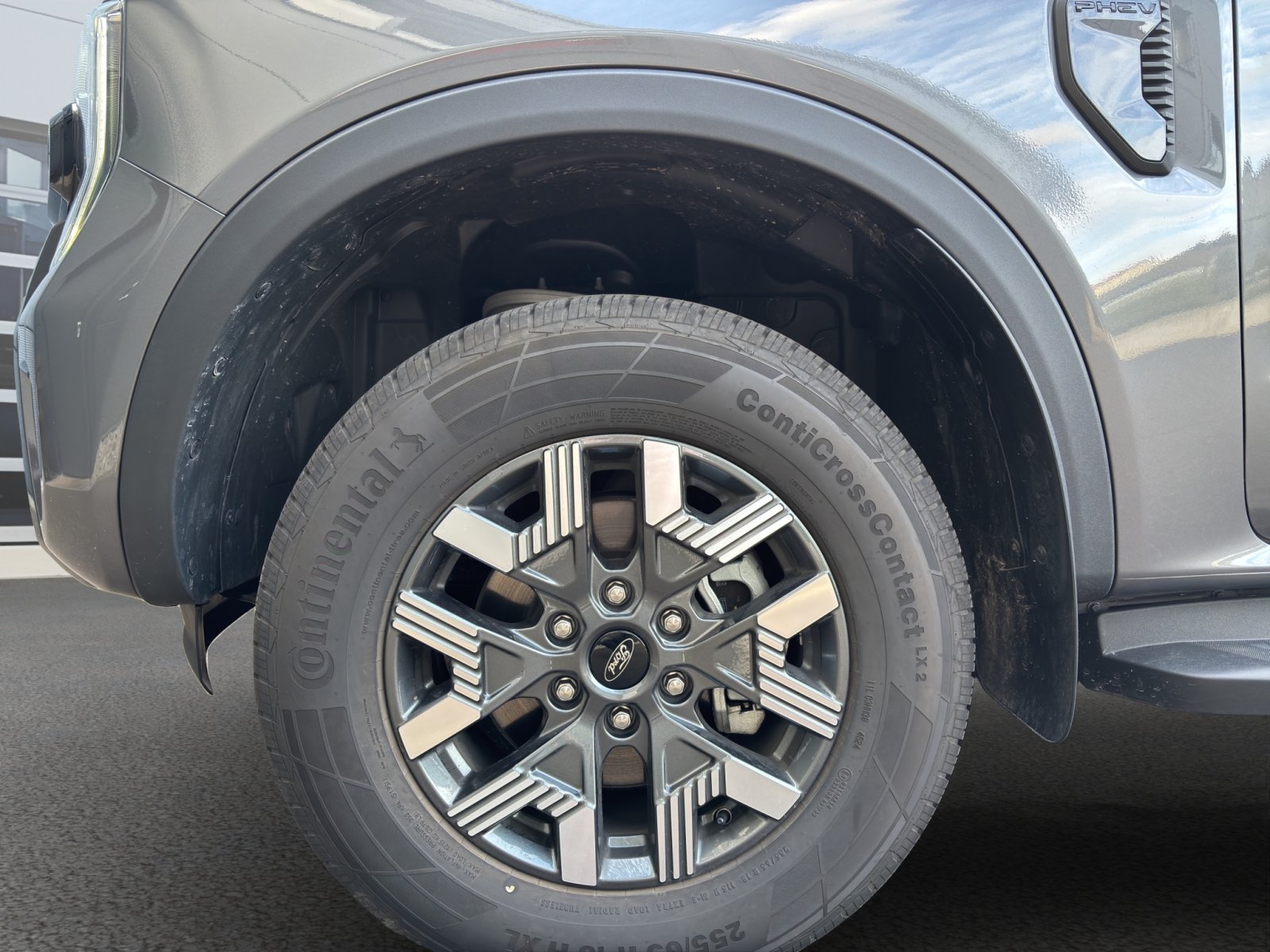 Fahrzeugabbildung Ford Ranger Plug-in-Hybrid Wildtrak e-4WD Doppelkabine #AHK