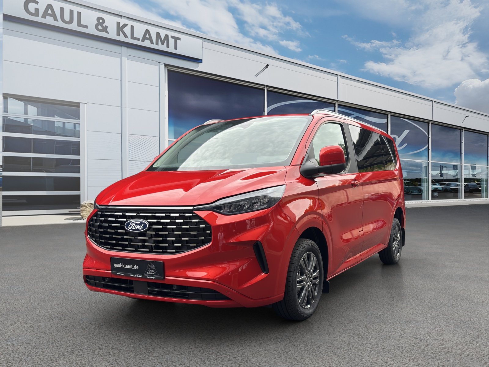 Fahrzeugabbildung Ford Tourneo Custom 2.0 Ecoblue 320 L1 Tourneo Titanium FWD