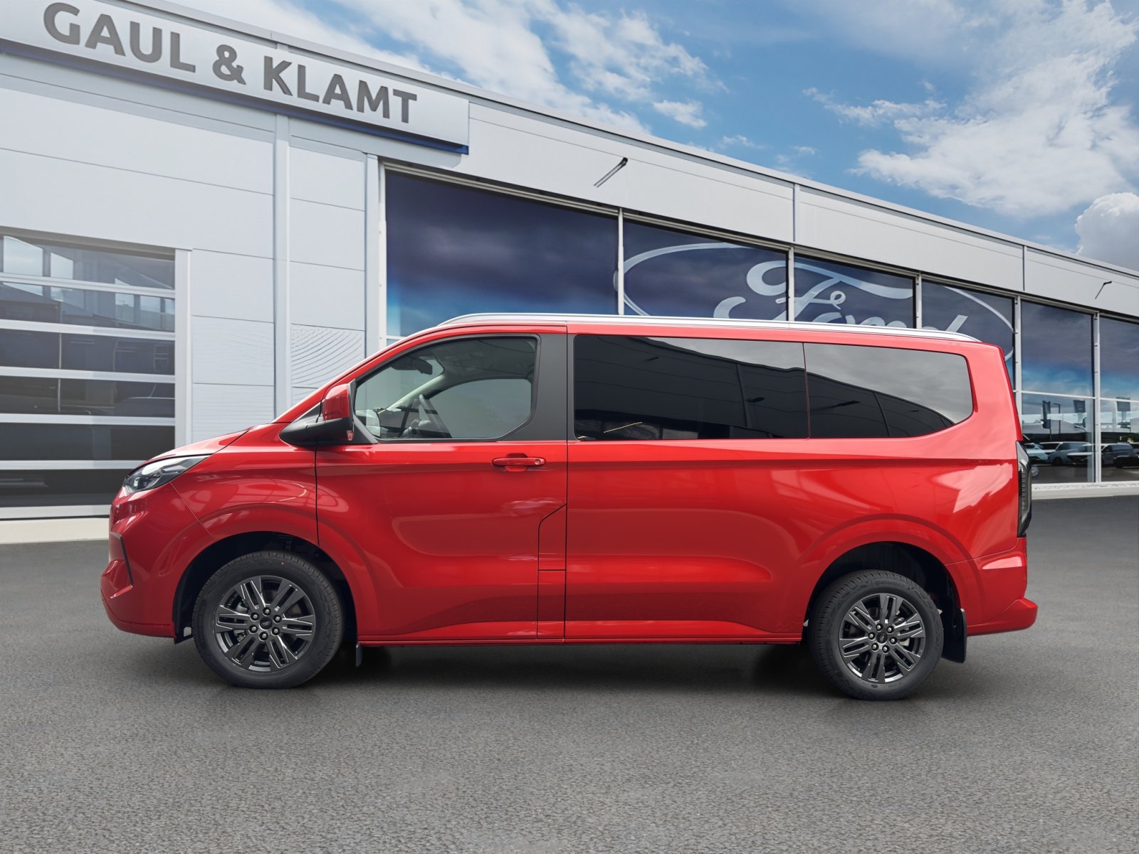 Fahrzeugabbildung Ford Tourneo Custom 2.0 Ecoblue 320 L1 Tourneo Titanium FWD