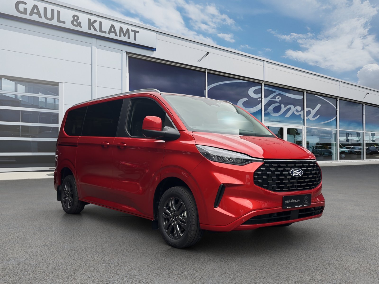 Fahrzeugabbildung Ford Tourneo Custom 2.0 Ecoblue 320 L1 Tourneo Titanium FWD