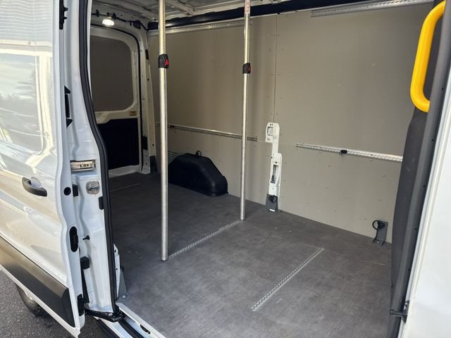 Fahrzeugabbildung Ford Transit 2.0 TDCi 350 L3 Trend #Sperrstangen
