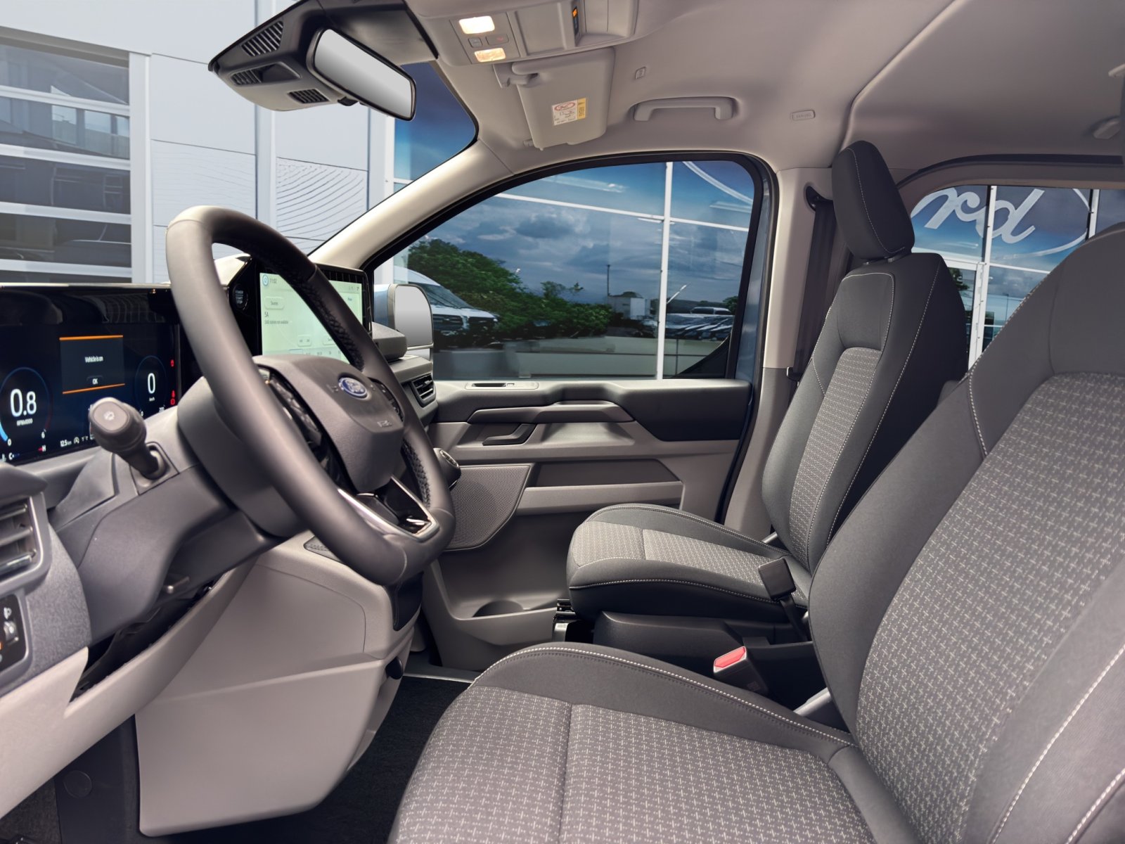 Fahrzeugabbildung Ford Tourneo Custom 2.0 Ecoblue 320 L1 Tourneo Trend FWD