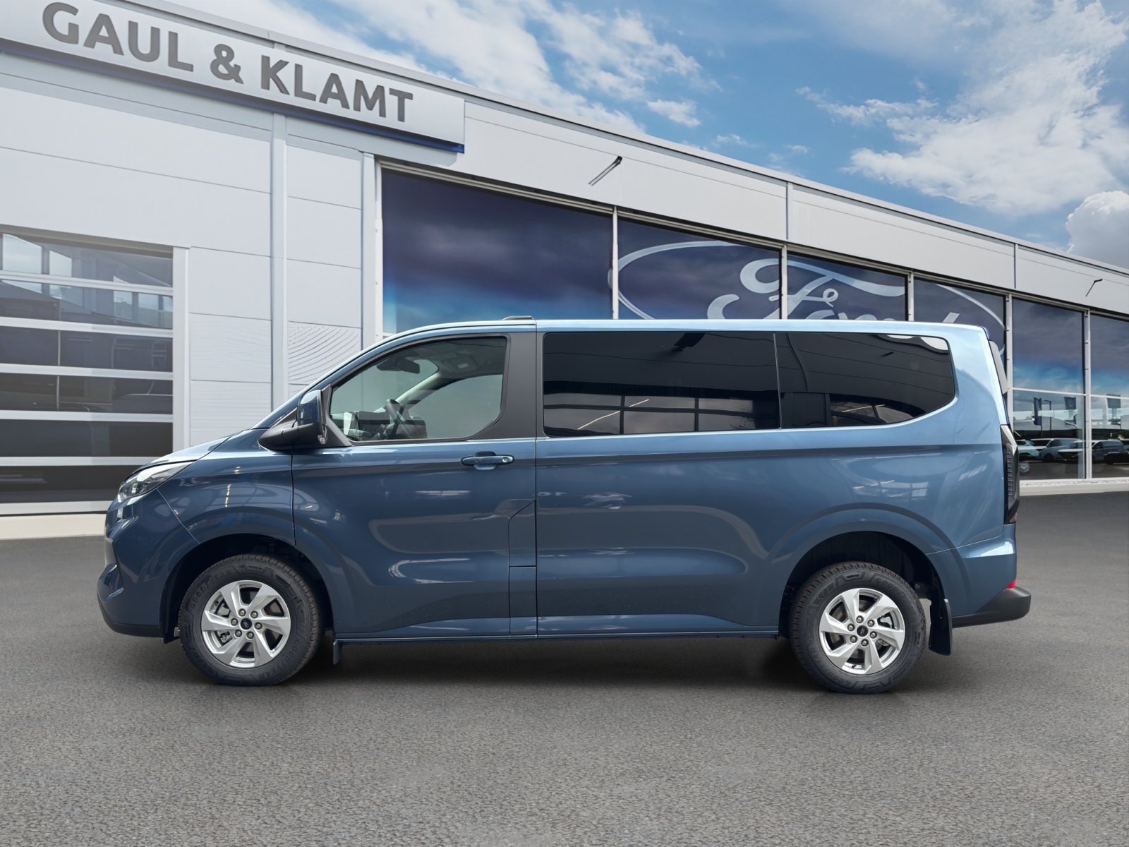 Fahrzeugabbildung Ford Tourneo Custom 2.0 Ecoblue 320 L1 Tourneo Trend FWD
