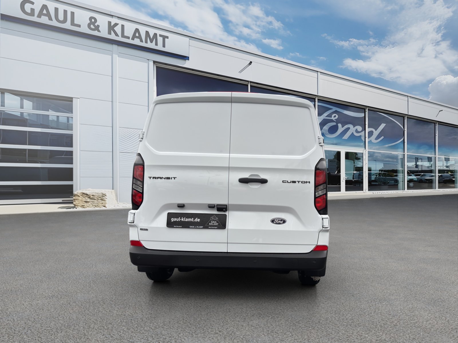 Fahrzeugabbildung Ford Transit Custom 320 L1 Trend FWD Plug-in Hybrid