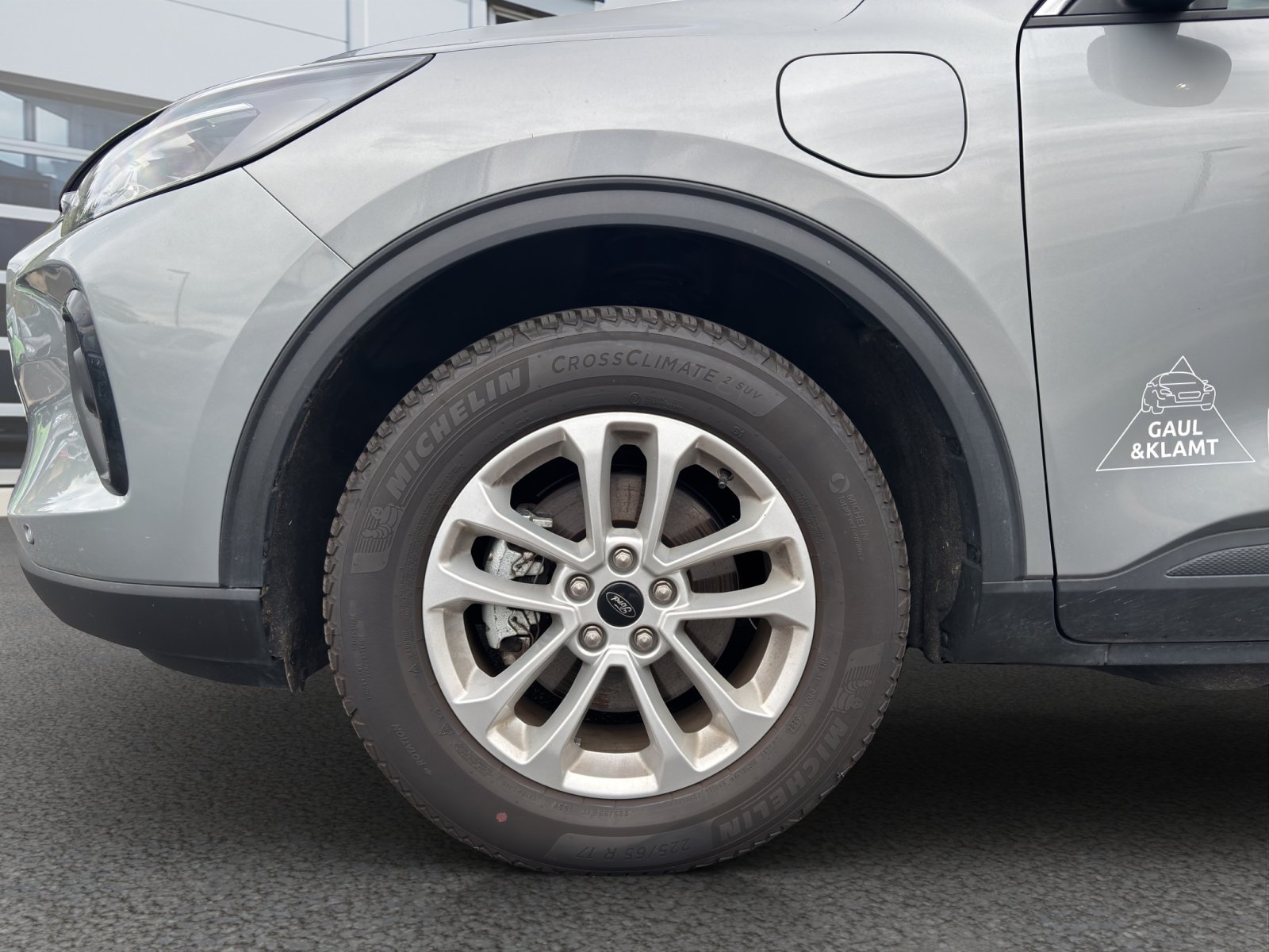 Fahrzeugabbildung Ford Kuga Hybrid 178 kW (Motor 2,5 Ltr. 112 kW) Titanium #Winter-Paket #Navi #Fahrassistenz-Systeme