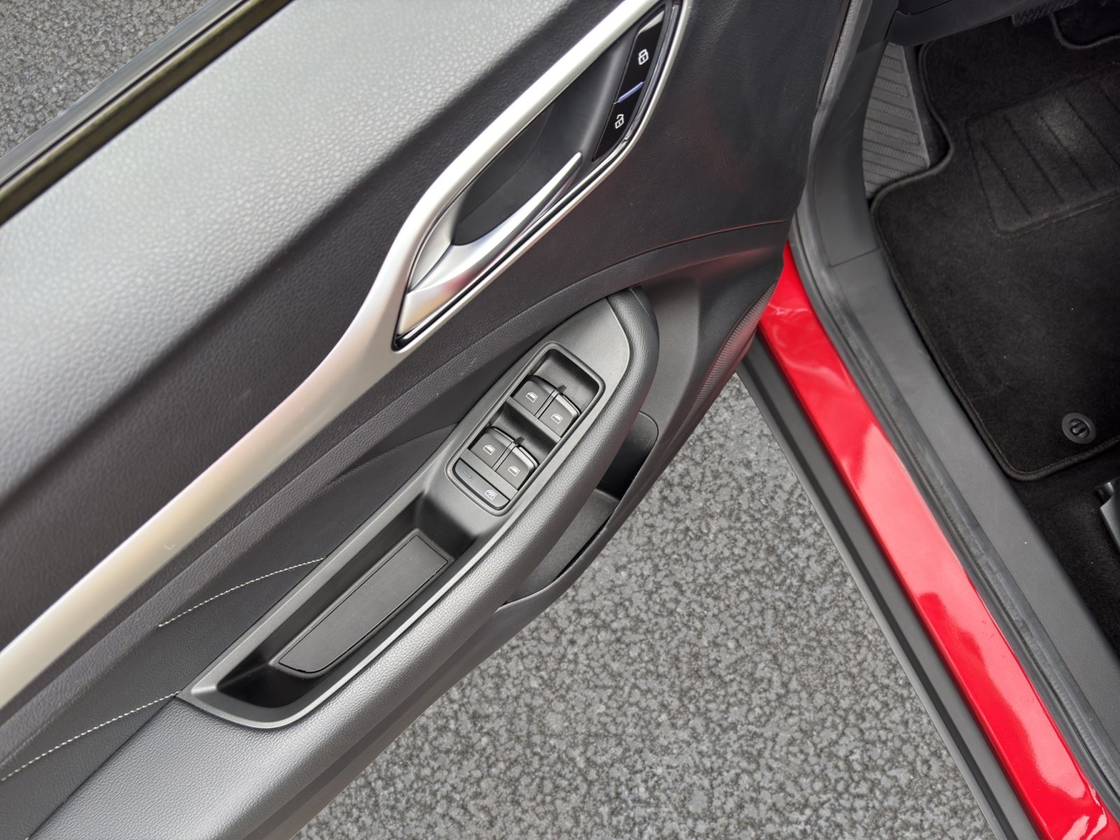 Fahrzeugabbildung MG ZS eMotor Comfort #Rückfahrkamera