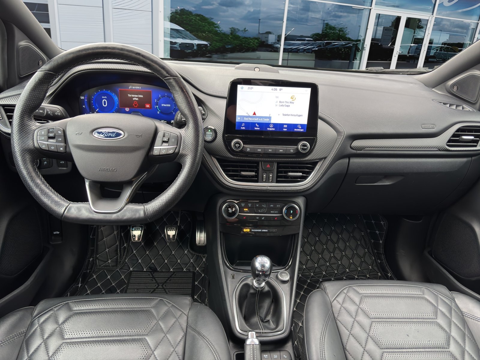 Fahrzeugabbildung Ford Puma ST-Line Vignale