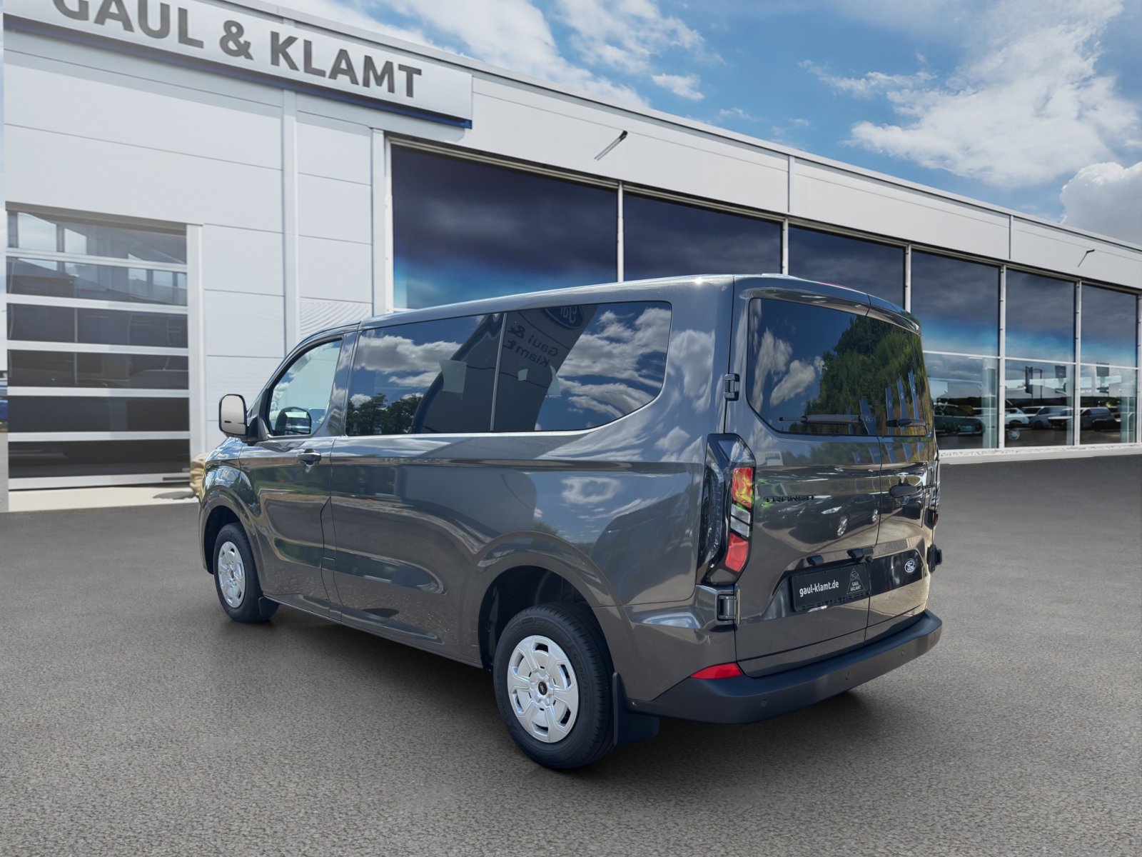 Fahrzeugabbildung Ford Transit Custom 320 L1 FWD Trend