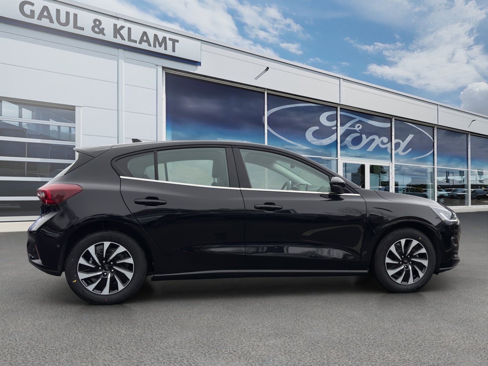 Fahrzeugabbildung Ford Focus 1.0 Ecoboost Titanium ##Easy-Parking-Paket