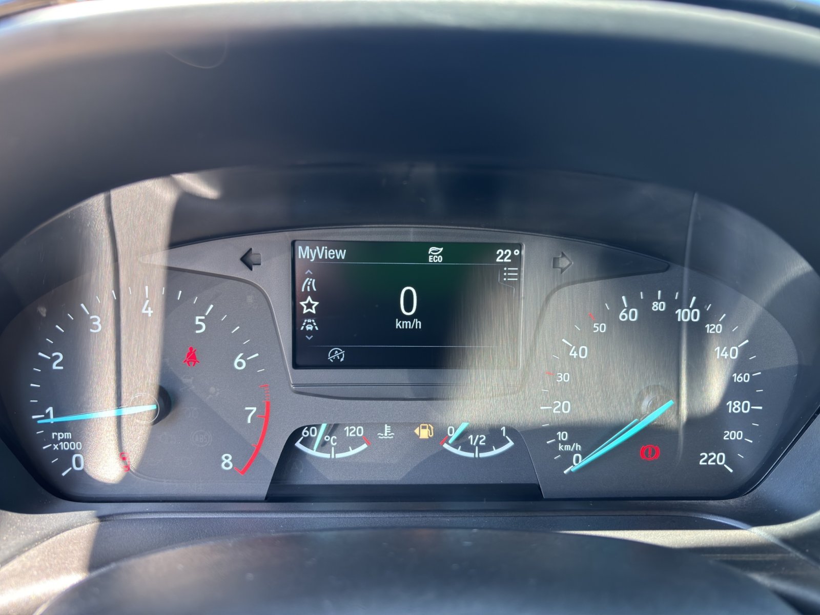 Fahrzeugabbildung Ford Fiesta Cool & Connect