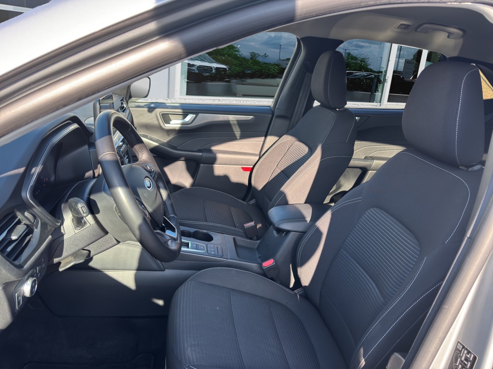 Fahrzeugabbildung Ford Kuga 2.5 PHEV Plug-In Hybrid Titanium #AHK