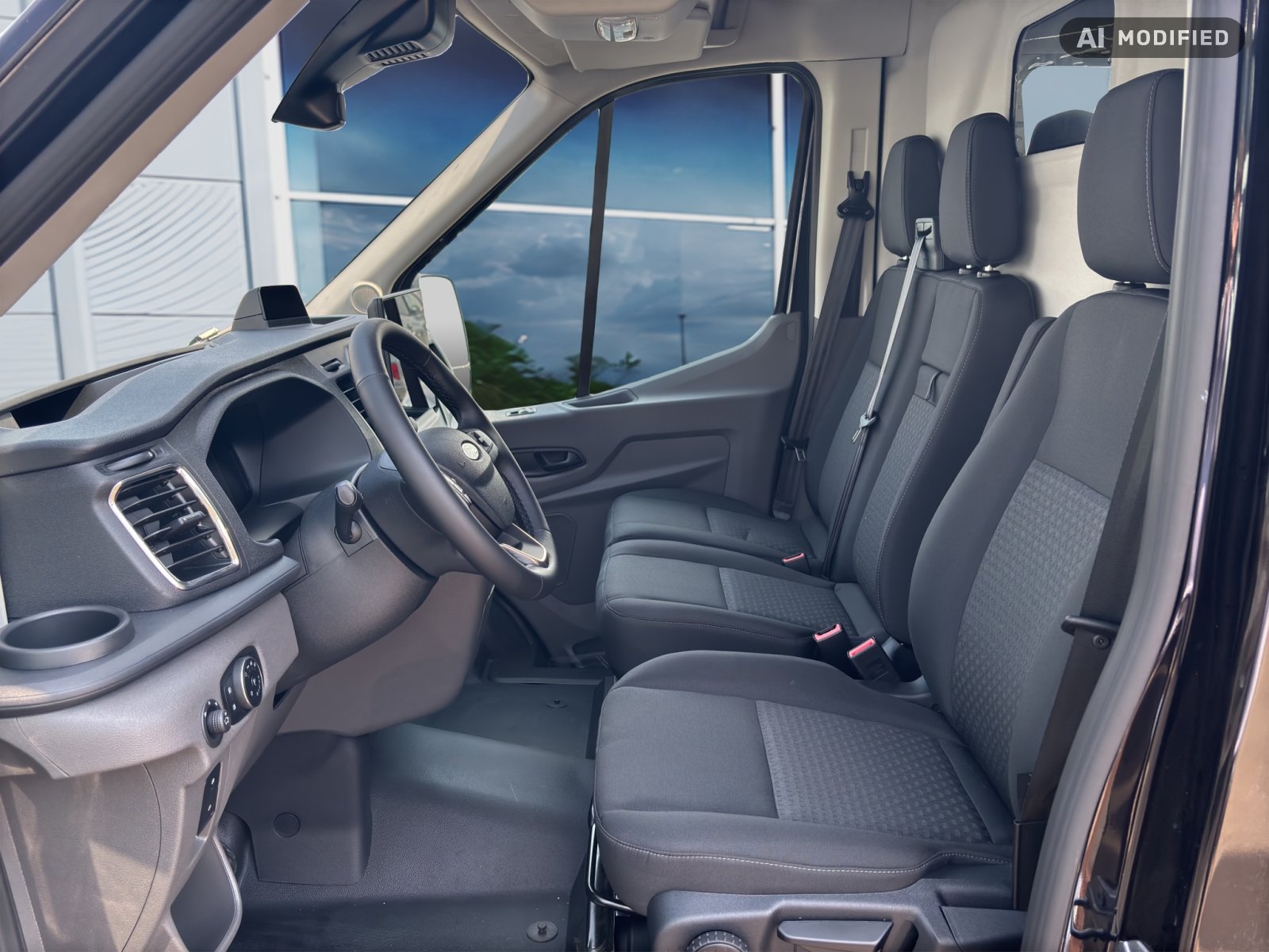 Fahrzeugabbildung Ford E-Transit 135 kW BEV 89 kWh Akku 350 L3 Trend #DAB+ #TechnologiePaket - mit KI generiert/bearbeitet