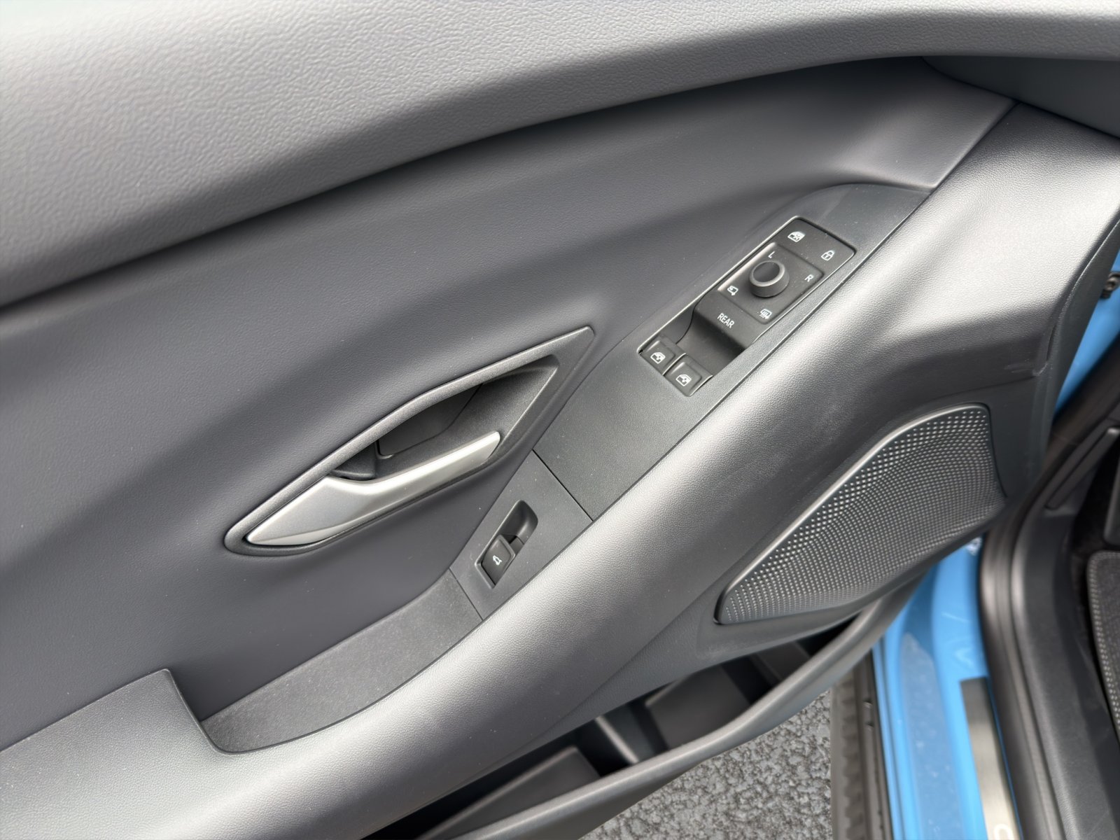 Fahrzeugabbildung Ford Capri BEV Collection #77kWh Akku #B&O Premiumsound