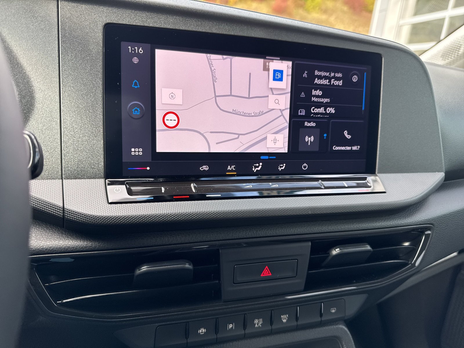 Fahrzeugabbildung Ford Transit Connect Trend L2 Kasten