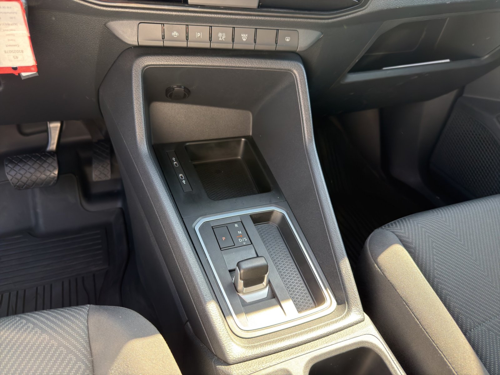 Fahrzeugabbildung Ford Transit Connect Trend L2 Kasten