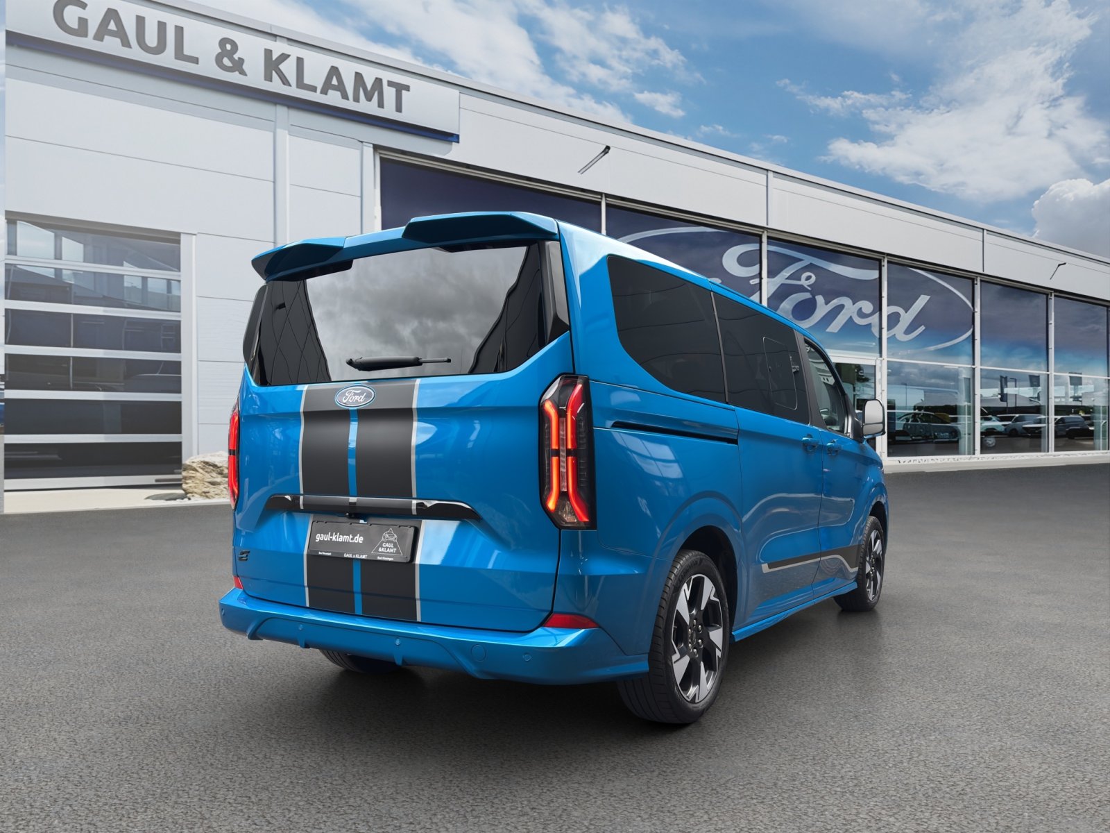 Fahrzeugabbildung Ford Tourneo Custom Elektro eMotor 340 L1 #Sport #RWD #sofort