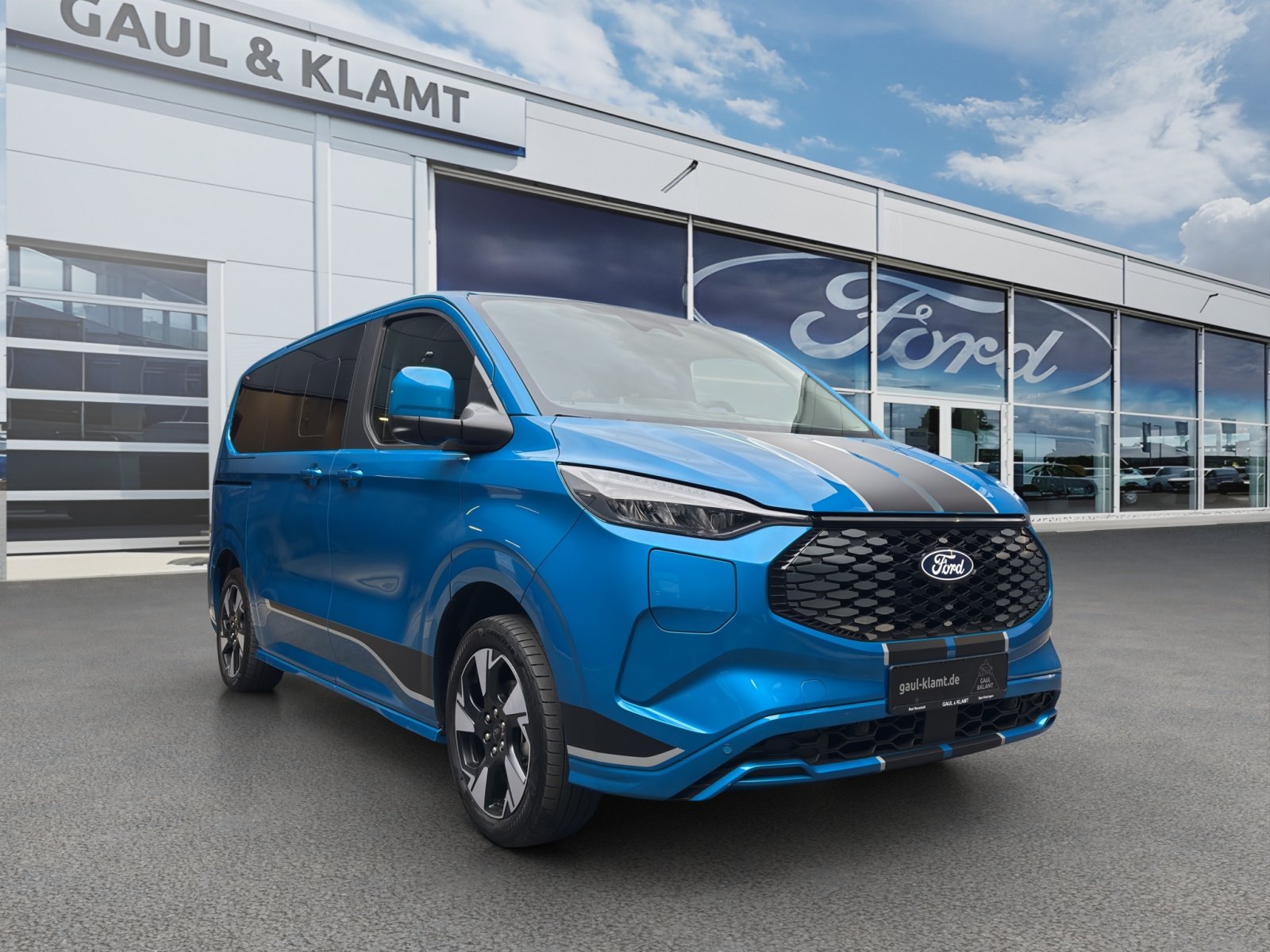 Fahrzeugabbildung Ford Tourneo Custom Elektro eMotor 340 L1 #Sport #RWD #sofort