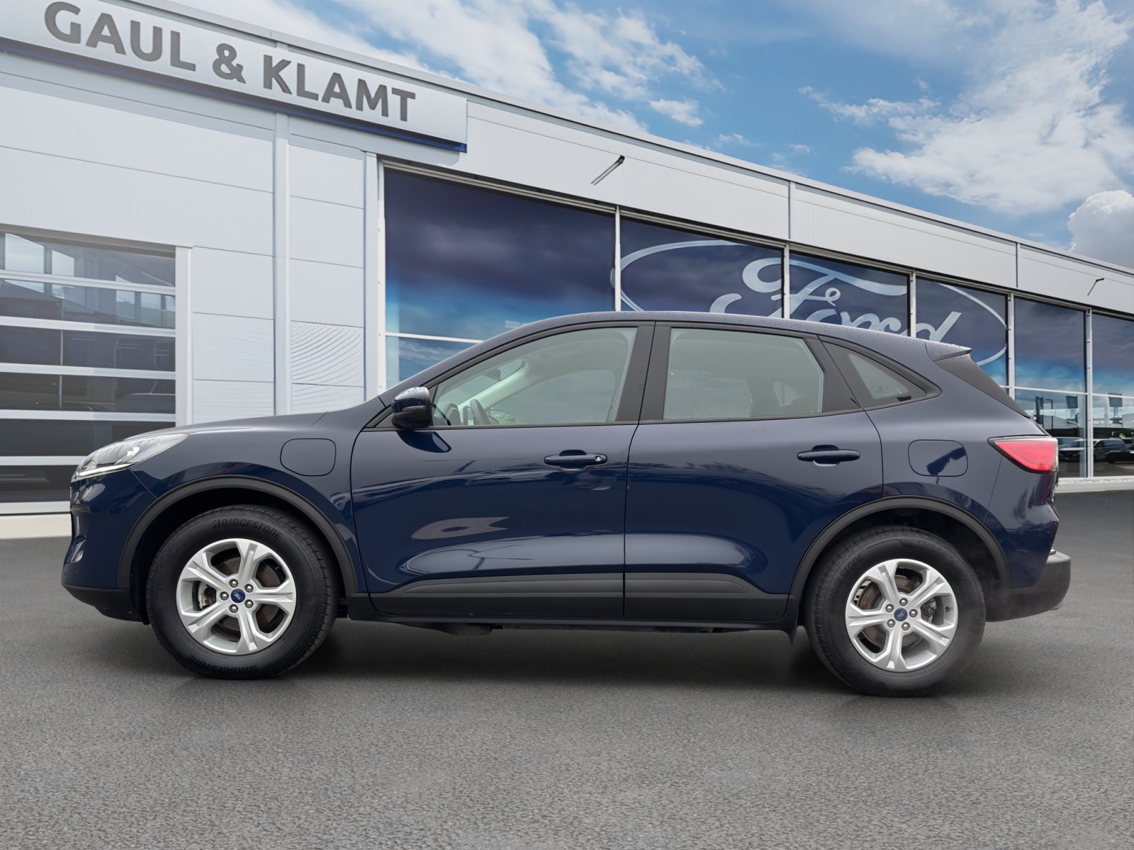 Fahrzeugabbildung Ford Kuga Plug-In Hybrid Cool & Connect #AHK