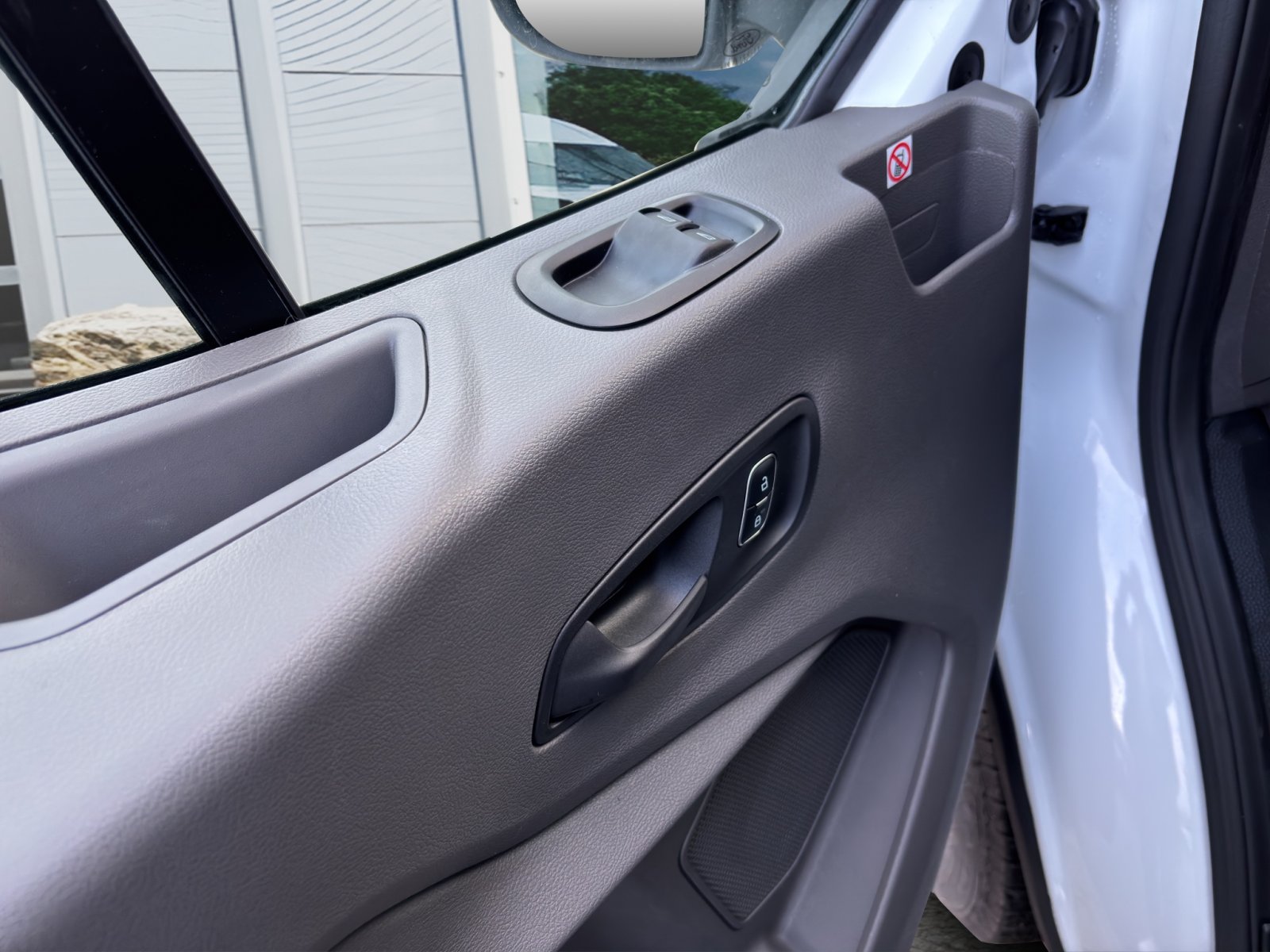 Fahrzeugabbildung Ford Transit 350 L4 Doppelkabine Trend Pritsche